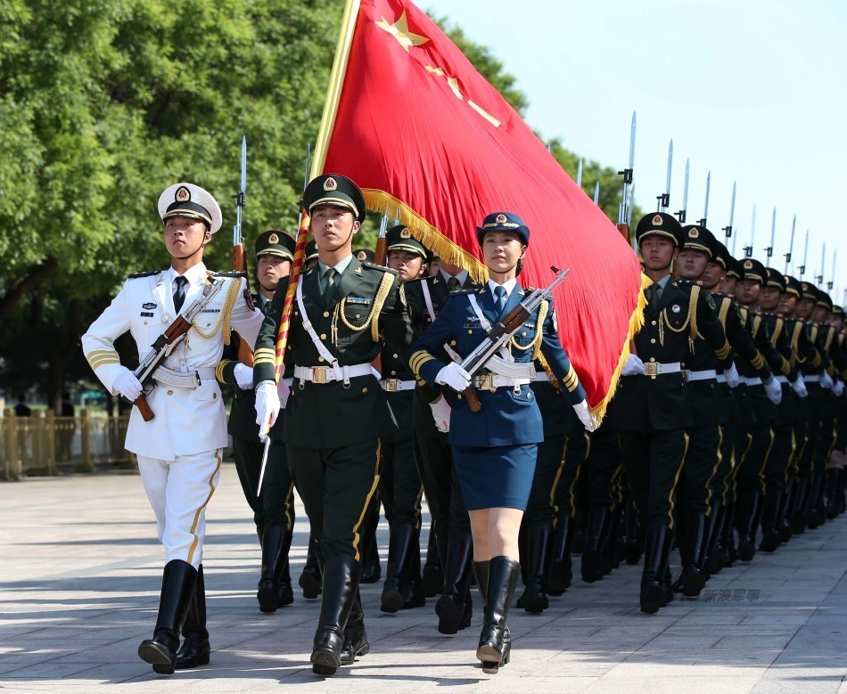 檢閱女兵儀仗隊，榮耀與力量的展現(xiàn)，檢閱女兵儀仗隊，榮耀與力量的璀璨瞬間