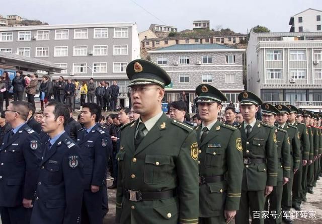 警備區(qū)權(quán)力詳解，究竟權(quán)力大小如何？，警備區(qū)權(quán)力深度解析，權(quán)力范圍與大小揭秘