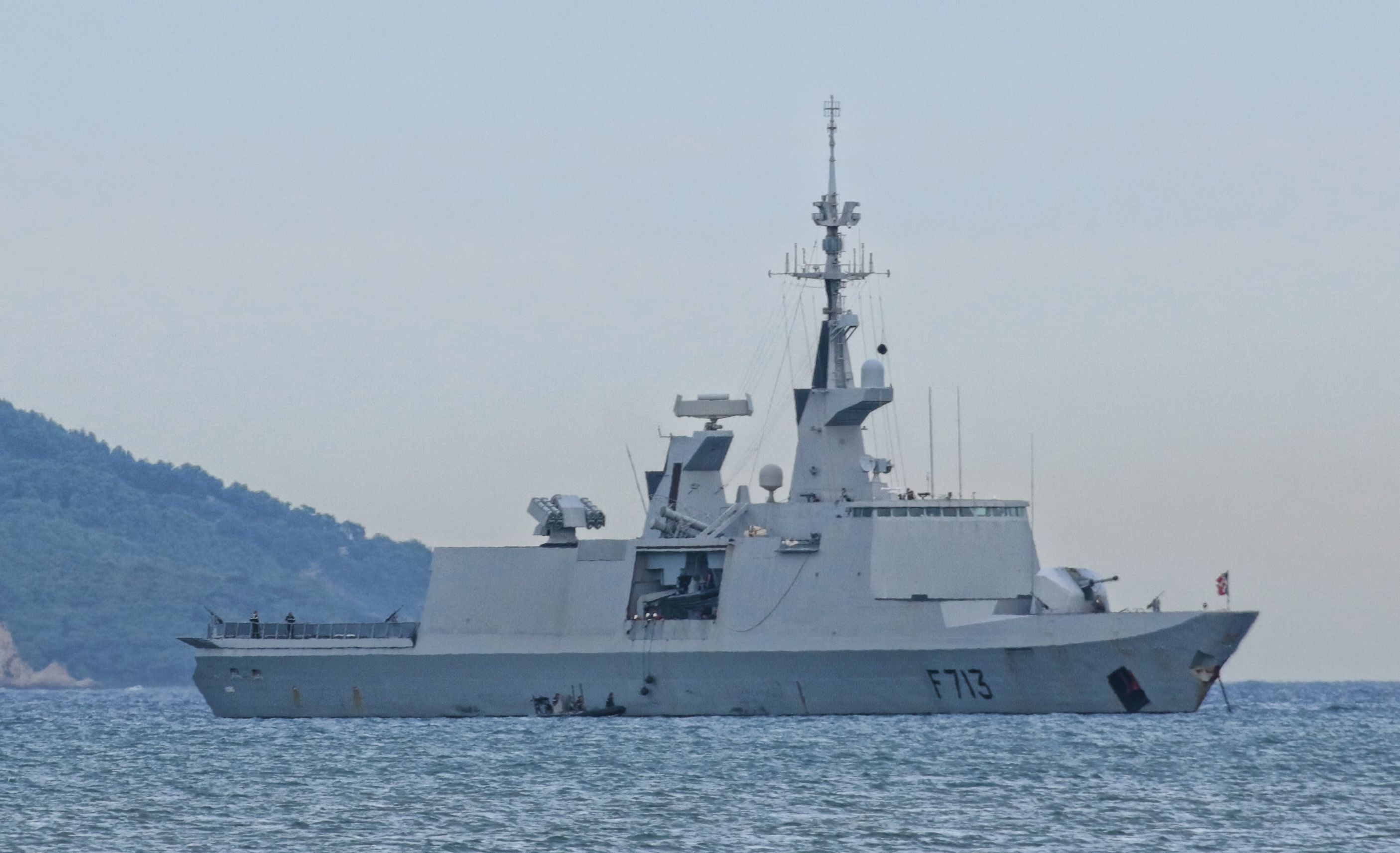 中國(guó)海軍護(hù)衛(wèi)艦，捍衛(wèi)海洋安全的力量象征，中國(guó)海軍護(hù)衛(wèi)艦，捍衛(wèi)海洋力量的榮耀象征