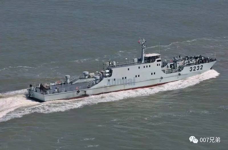 揭秘中國(guó)海軍的得力干將——074A型登陸艦，揭秘中國(guó)海軍的得力干將，074A型登陸艦戰(zhàn)力解析