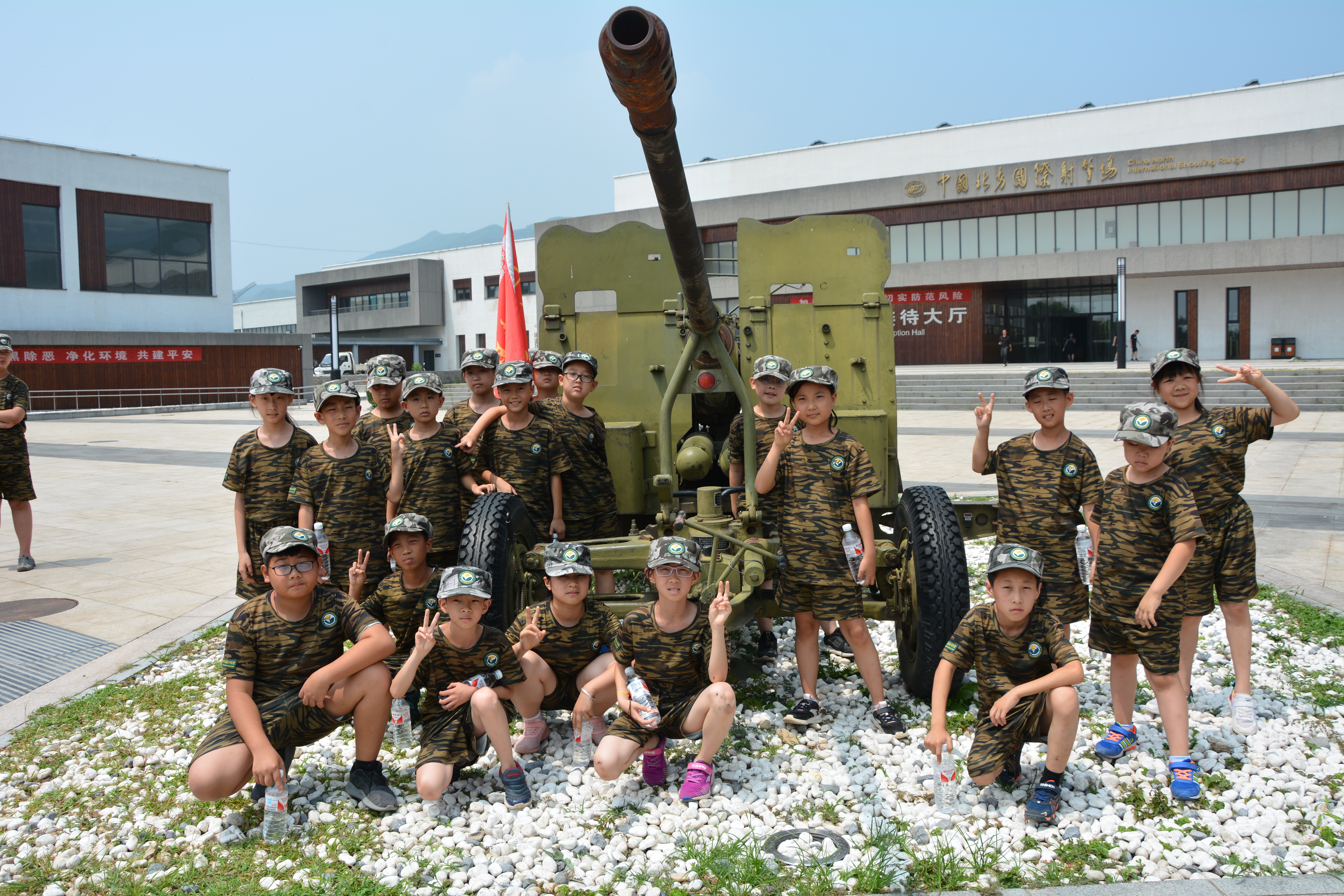軍事夏令營照片，展現(xiàn)熱血青春的力量與榮耀，軍事夏令營照片，熱血青春的力量與榮耀展現(xiàn)