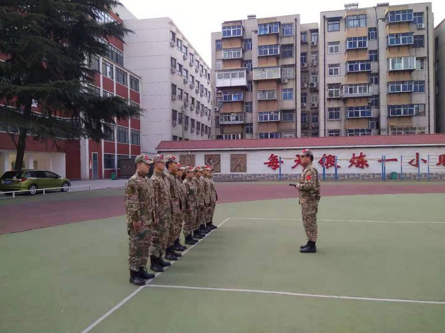 半軍事化管理學(xué)校，理念與實(shí)踐，半軍事化管理學(xué)校的理念與實(shí)踐探索