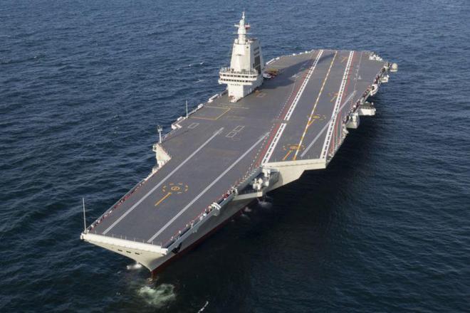 中國(guó)福建艦航母，新時(shí)代的海上巨擘，中國(guó)福建艦航母，新時(shí)代的海上巨擘
