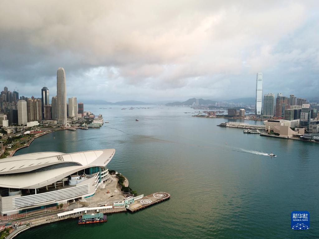 香港期期準(zhǔn)正版資料，探索與解析，香港期期準(zhǔn)正版資料深度解析與探索