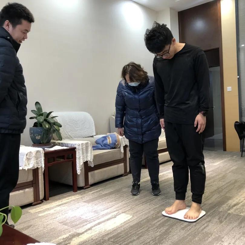 揭秘六肖中特王中王一肖中特的奧秘，揭秘生肖彩票中的特殊奧秘，六肖中特王之王一肖獨(dú)特規(guī)律解析