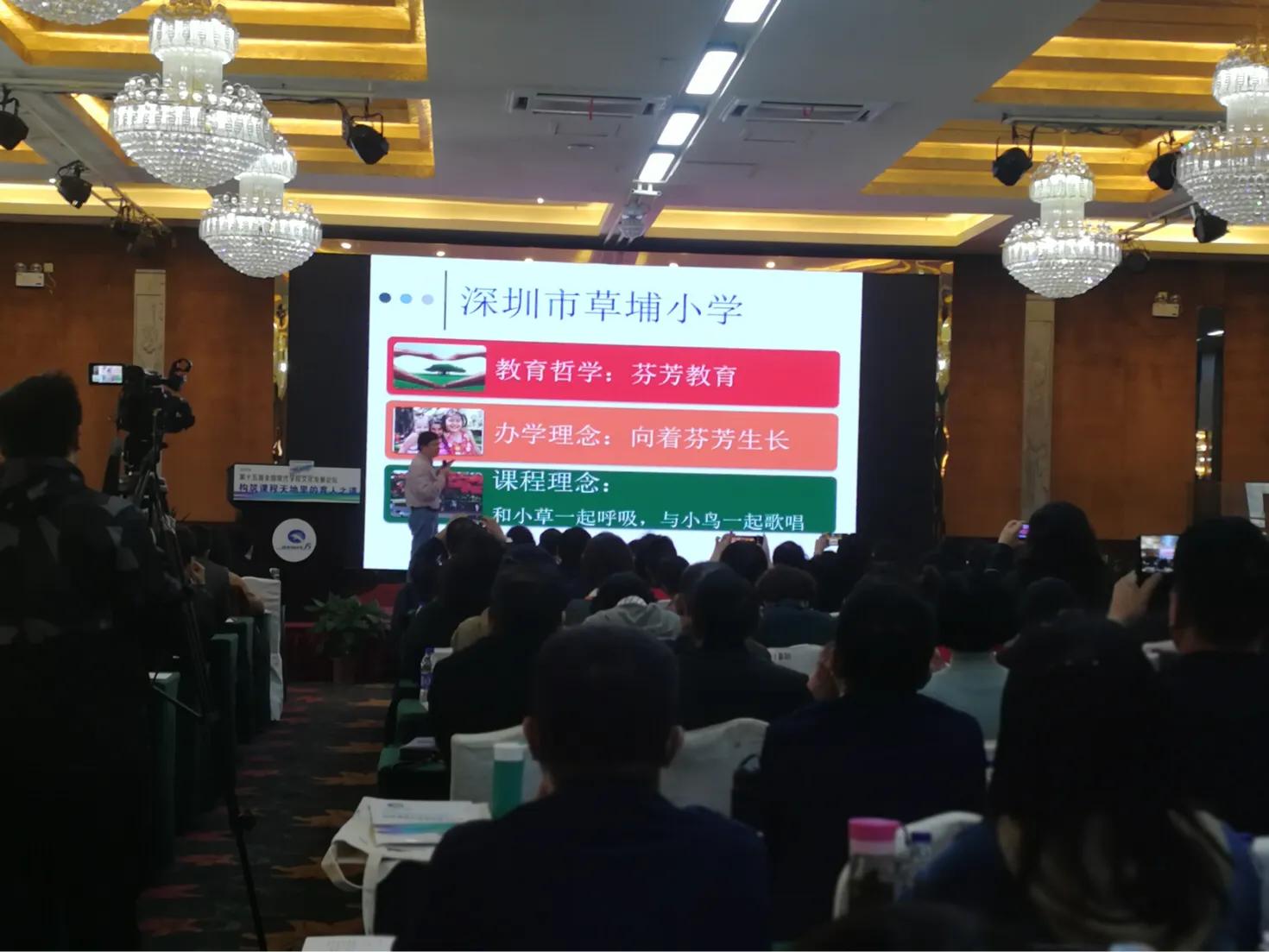 芳草地免費(fèi)資料論壇——探索、分享與成長的聚集地，芳草地免費(fèi)資料論壇，探索、分享與成長的樂園