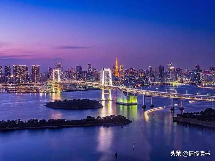澳門正版精準(zhǔn)預(yù)測，探索未來彩票行業(yè)的機(jī)遇與挑戰(zhàn)，澳門正版預(yù)測揭秘彩票行業(yè)未來機(jī)遇與挑戰(zhàn)