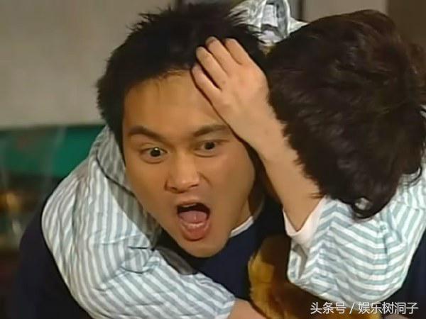 噢門(mén)六開(kāi)彩開(kāi)獎(jiǎng)結(jié)果2004年，回顧歷史數(shù)據(jù)，洞悉彩票奧秘，回顧澳門(mén)六開(kāi)彩開(kāi)獎(jiǎng)結(jié)果，揭秘歷史數(shù)據(jù)與彩票奧秘