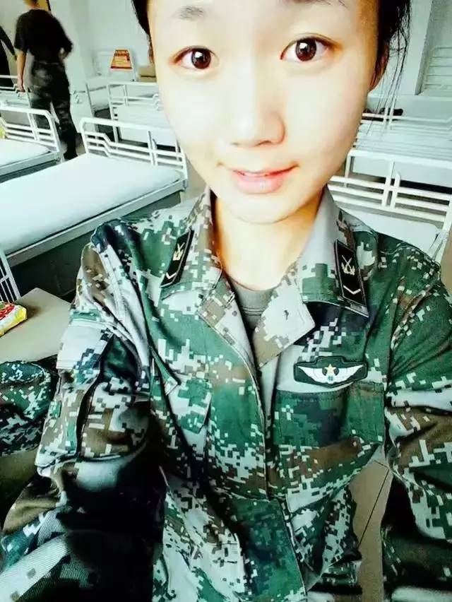 儀仗女兵郭晗，堅韌與榮耀的象征，儀仗女兵郭晗，堅韌之魂，榮耀之象征