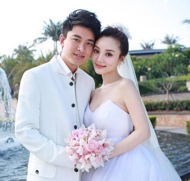 賈乃亮和李小璐為什么離婚？深度解析背后的原因，賈乃亮與李小璐離婚內幕揭秘，深度探究背后原因