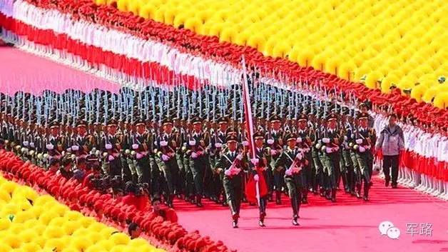 國慶閱兵是每年一次嗎？——深度解析與探討，深度解析與探討，國慶閱兵是否為每年例行活動？