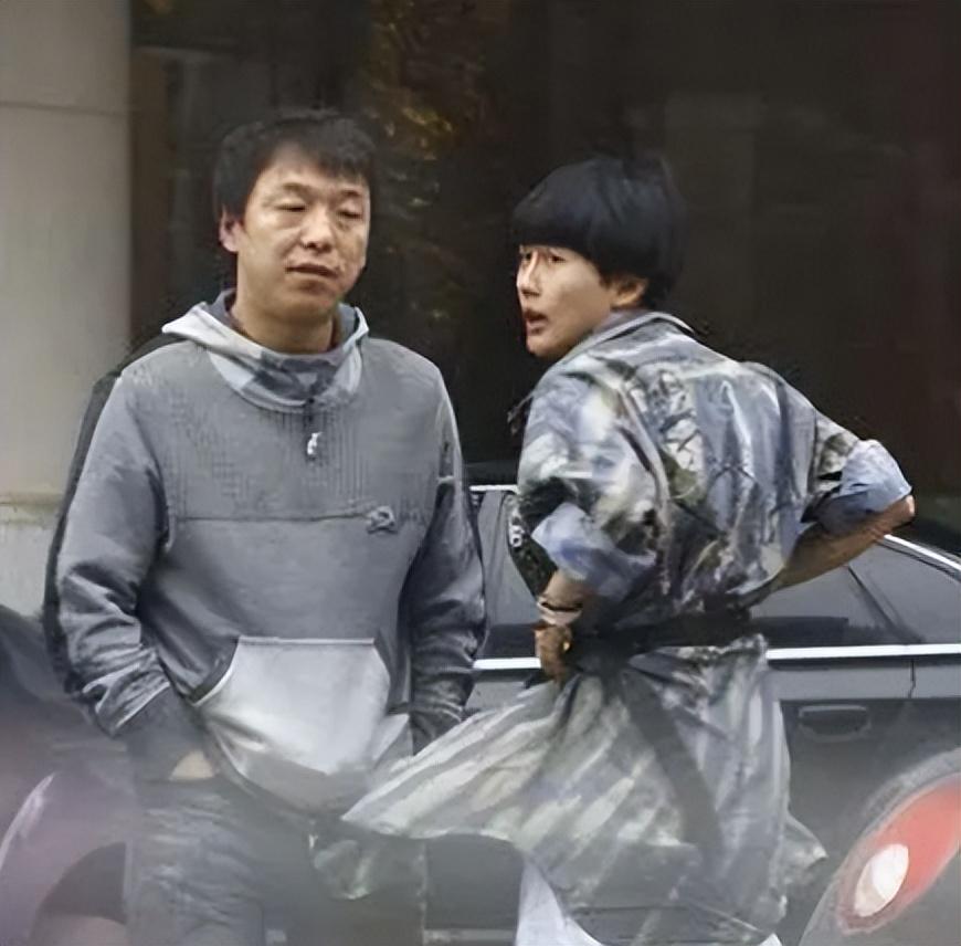 黃渤老婆的個(gè)人資料，揭秘背后的神秘面紗，黃渤老婆神秘面紗揭秘，個(gè)人資料顯示其非凡魅力