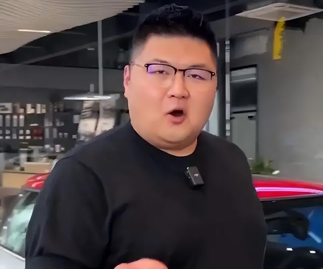 猴哥說(shuō)車(chē)個(gè)人資料，深度解析一位汽車(chē)領(lǐng)域的網(wǎng)紅大咖，猴哥說(shuō)車(chē)深度解析，汽車(chē)網(wǎng)紅大咖個(gè)人資料揭秘