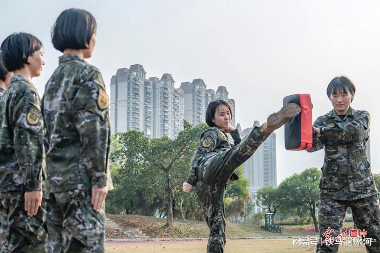 大學女兵選拔，性別與選拔機會的關(guān)系探討，大學女兵選拔，性別與選拔機會的深度探討