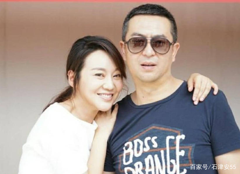 張嘉譯老婆是王海燕還是閆妮？揭秘真相，一網(wǎng)打盡所有細節(jié)，張嘉譯妻子身份揭秘，王海燕還是閆妮？真相與細節(jié)全解析