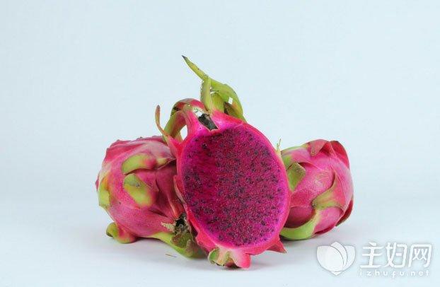 火龍果的營養(yǎng)價值與健康益處，吃火龍果有什么好處和功效，火龍果的營養(yǎng)價值與健康益處，健康吃果，火龍果的益處與功效全解析