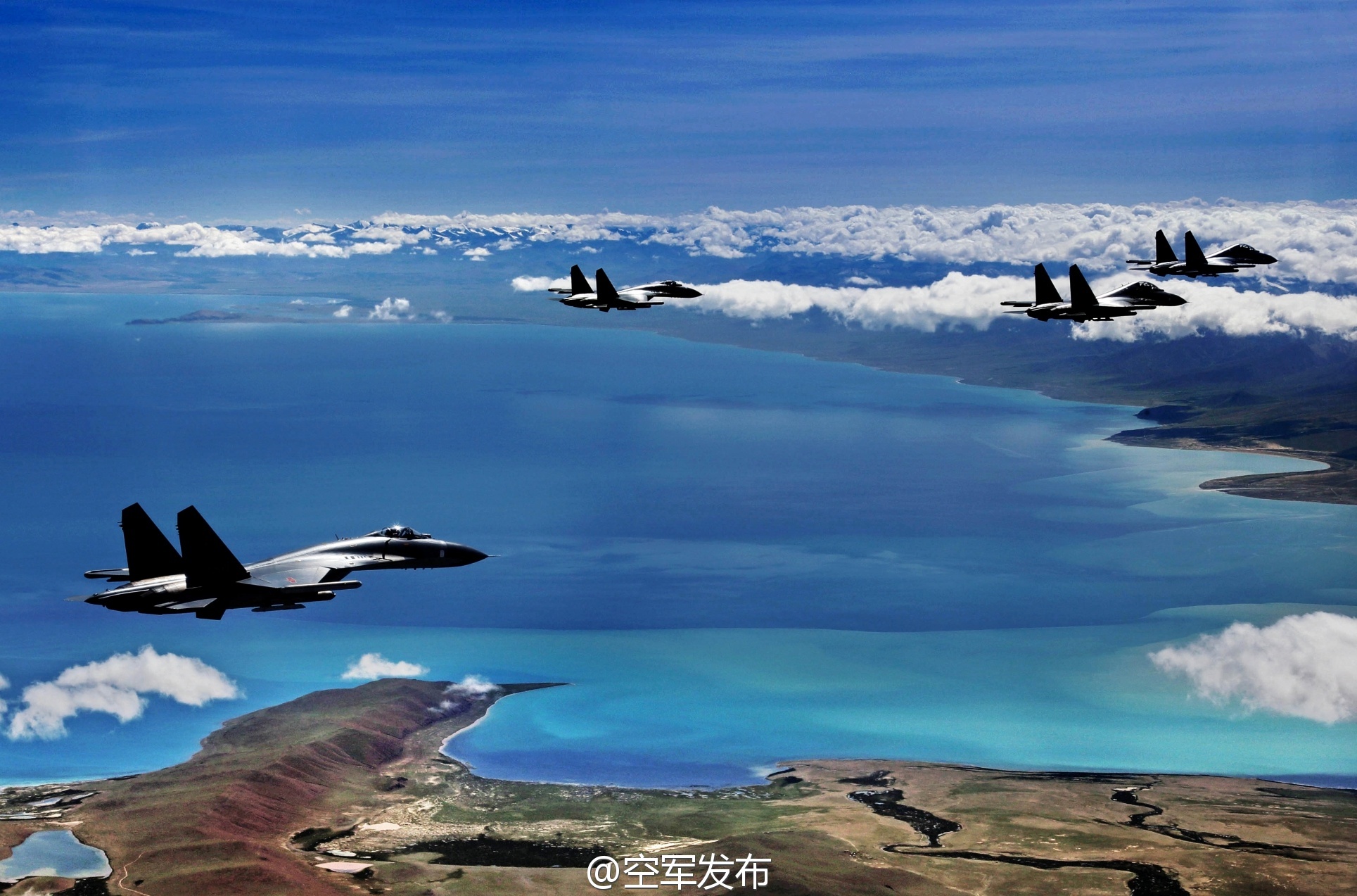 軍事新浪軍事手機(jī)網(wǎng)，引領(lǐng)軍事資訊的移動(dòng)時(shí)代新潮流，軍事新浪軍事手機(jī)網(wǎng)，軍事資訊移動(dòng)時(shí)代引領(lǐng)新潮流