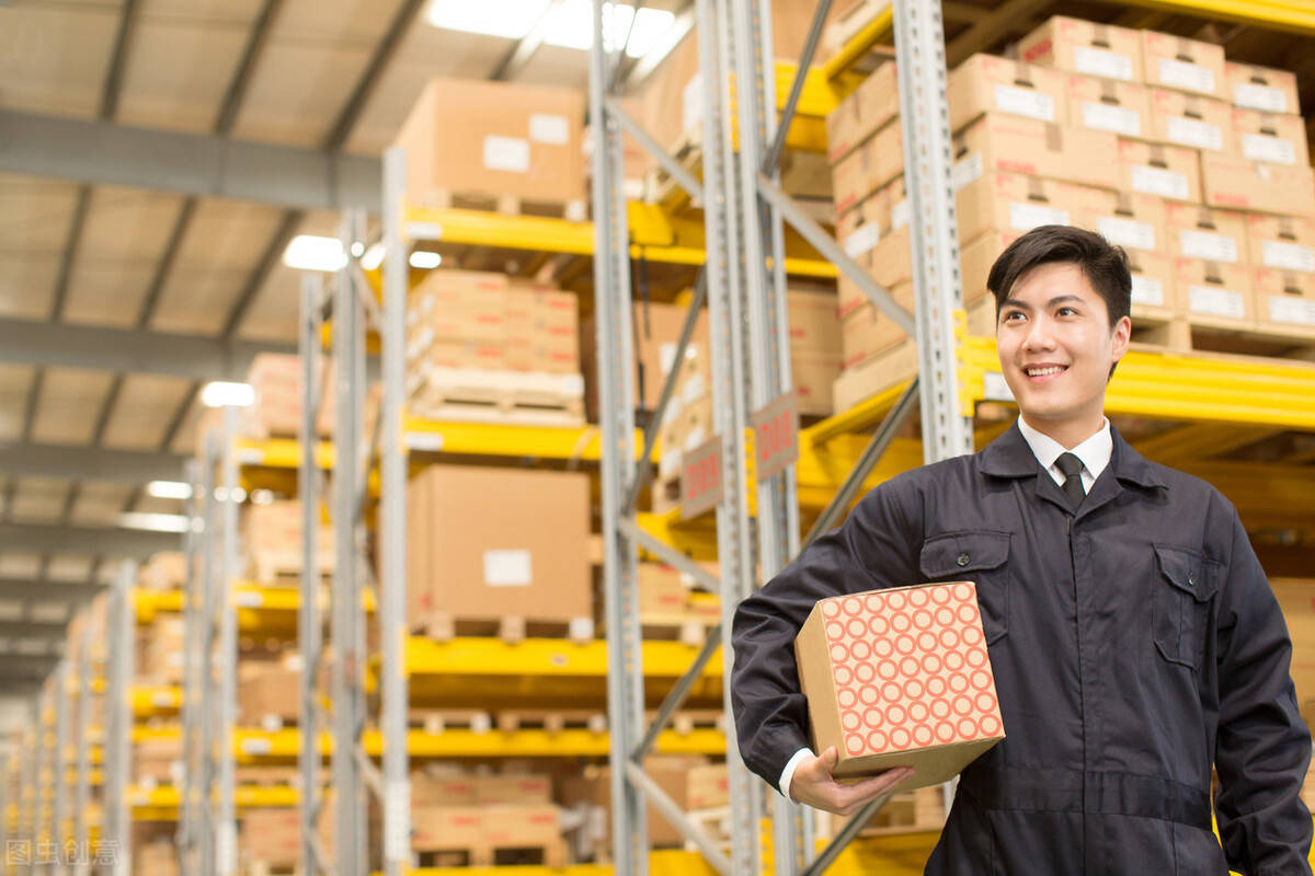 王中王肖一特一中，一位杰出人才的簡介，杰出人才王中王肖一特一中的簡介